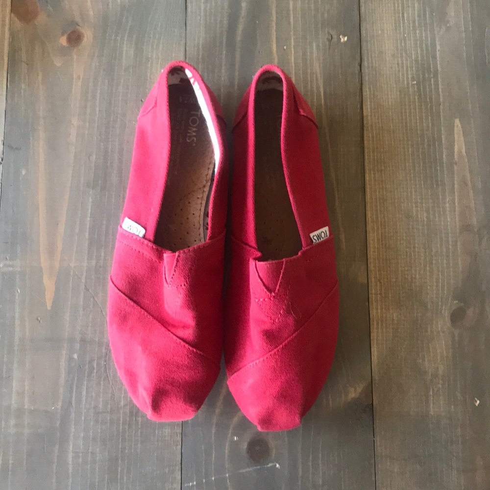 TOMS